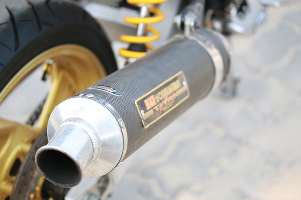 Yamaha Sr400 ปี2002