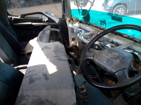 ขายหัวFC9J. โดนเบียดด้านซ้าย