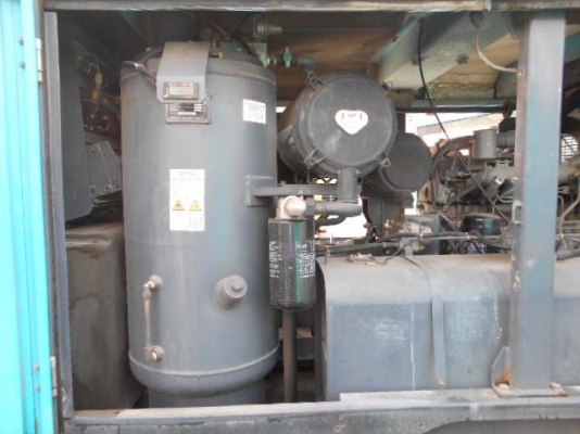 ขายปั๊มลม เครื่องยนต์ดีเซล Airman PDS390S #72-4B10306 ปั๊มลมมือสองจากญี่ปุ่นค่ะ ขายปั๊มลม เครื่องยนต์ดีเซล Airman PDS390S #72-4B10306 ปั๊มลมมือสองจากญี่ปุ่นค่ะ