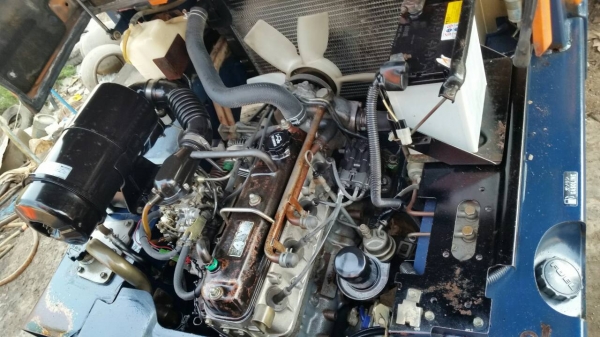 ขายด่วน รถตัก TOYOTA 5SGตัก1.2ตัน1.2คิวยกสูง3เมตรรถนอกเพิ่งนำเข้ามายังไม่เคยใช้งานในเมืองไทยเลยซื้อ1คันแถม1คันจักรยาน