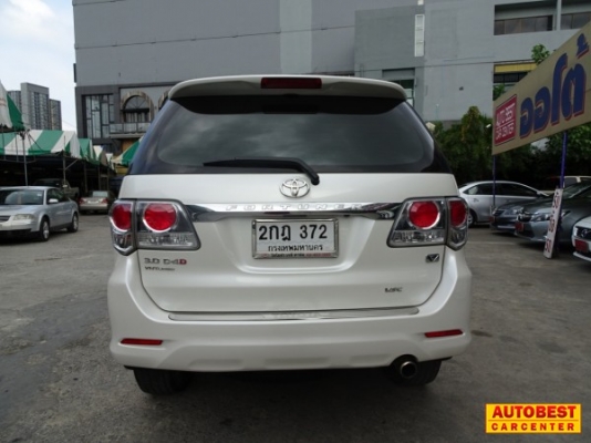 TOYOTA FORTUNER 3.0 V AT ปี 2013
