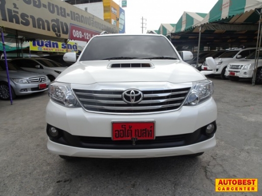 TOYOTA FORTUNER 3.0 V AT ปี 2013
