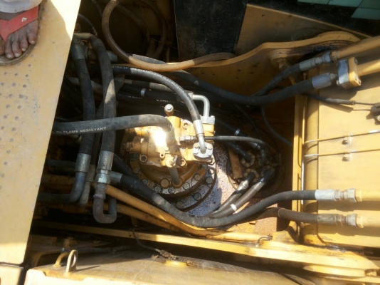 ขายด่วน!! CAT 320D สภาพสวยค่ะ ขายด่วน!! CAT 320D สภาพสวยค่ะ