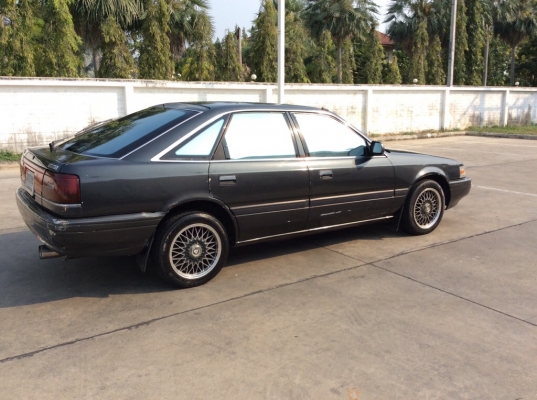 ขายรถ มาสด้า 626 5ประตู ปี89 เครื่องหัวฉีด 1.8 เกียร์ออโต้ เพาเวอร์ กระจกไฟฟ้าทั้งคัน เซ็นทรัลล๊อค ภายในเดิมๆสวยแอร์สวิง วิทยุพร้อม ตัวถังเดิมๆไม่มีชนสีมีร่องรอยการใช้งาน แม็ก15&quot; เครื่องดีเกียร์ดีช่วงล่างดี รถขับดีครับ พร้อมใช้เลยครับ ภาษี59 เอกสารพร