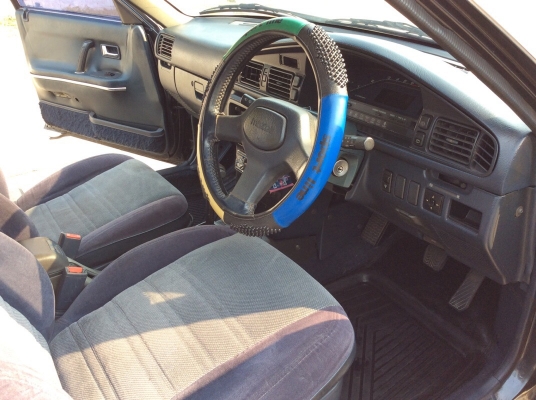 ขายรถ มาสด้า 626 5ประตู ปี89 เครื่องหัวฉีด 1.8 เกียร์ออโต้ เพาเวอร์ กระจกไฟฟ้าทั้งคัน เซ็นทรัลล๊อค ภายในเดิมๆสวยแอร์สวิง วิทยุพร้อม ตัวถังเดิมๆไม่มีชนสีมีร่องรอยการใช้งาน แม็ก15&quot; เครื่องดีเกียร์ดีช่วงล่างดี รถขับดีครับ พร้อมใช้เลยครับ ภาษี59 เอกสารพร