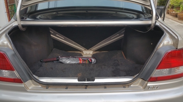 ขายฮอนด้าซิตี้ ท้ายซี ปี2000 เครื่อง1.5 เกียร์ธรรมดา แอร์เย็น รถสวยพร้อมใช้