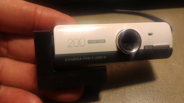 กล้องเวปแคมต่อกับคอมพิวเตอร์  2 ตัว ใหม่ๆ ตามภาพ เสียบสาย USB พร้อมใช้