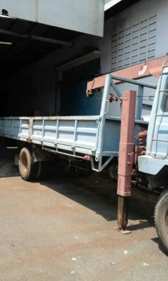 ขออนุญาติขาย 6ล้อติดเคร3.5  ตันUNIC HINO165 แรง กระบะยาว 720พร้อมใช้พร้อมโอน ราคา450000สนใจติดต่อ  ช่างดำ  0853224877-0988930465