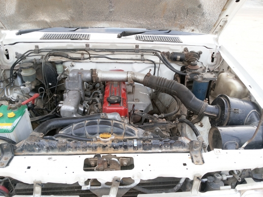 รถนิสสันปี 39 เดิมๆเครื่องดี แชชีดี พร้อมใช้งาน พร้อมชุดโอน