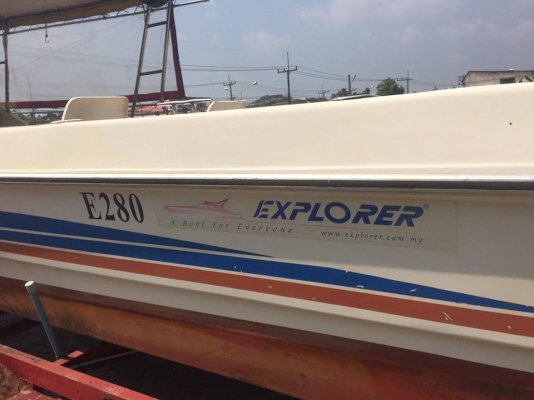 เรือเร็ว 15 ที่นั่ง E280 เครื่อง YAMAHA 100แรง 2เครื่อง  เรือสวยมากใช้แค่ 500 ชม.
