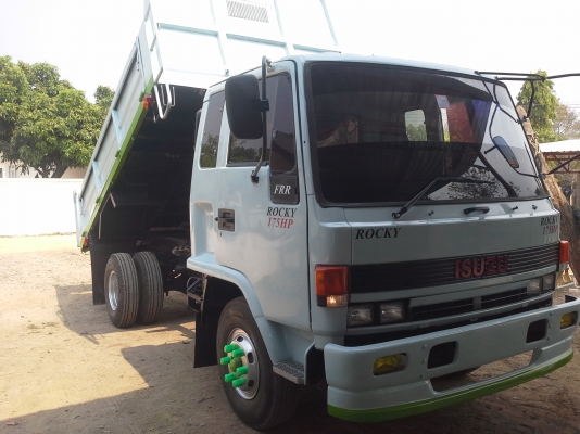 ขอบคุณป๋าอิ๊ดร้านคนไทยวัสดุ ท่าตะโก ที่ไว้วางใจครับ ขายร็อกกี้ FRR12DA- เครื่อง 6BG1-175แรง ปี46 แอร์ เพาเวอร์ ทริฟฟี่ CD ยาง8.25/16 รถนอกทั้งคัน สวยพร้อมใช้  เล่มพร้อม