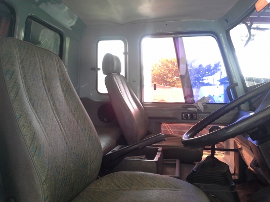 ขอบคุณป๋าอิ๊ดร้านคนไทยวัสดุ ท่าตะโก ที่ไว้วางใจครับ ขายร็อกกี้ FRR12DA- เครื่อง 6BG1-175แรง ปี46 แอร์ เพาเวอร์ ทริฟฟี่ CD ยาง8.25/16 รถนอกทั้งคัน สวยพร้อมใช้  เล่มพร้อม