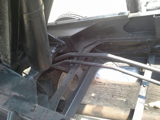 ขอบคุณป๋าอิ๊ดร้านคนไทยวัสดุ ท่าตะโก ที่ไว้วางใจครับ ขายร็อกกี้ FRR12DA- เครื่อง 6BG1-175แรง ปี46 แอร์ เพาเวอร์ ทริฟฟี่ CD ยาง8.25/16 รถนอกทั้งคัน สวยพร้อมใช้  เล่มพร้อม