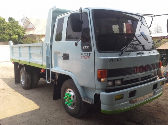 ขอบคุณป๋าอิ๊ดร้านคนไทยวัสดุ ท่าตะโก ที่ไว้วางใจครับ ขายร็อกกี้ FRR12DA- เครื่อง 6BG1-175แรง ปี46 แอร์ เพาเวอร์ ทริฟฟี่ CD ยาง8.25/16 รถนอกทั้งคัน สวยพร้อมใช้  เล่มพร้อม