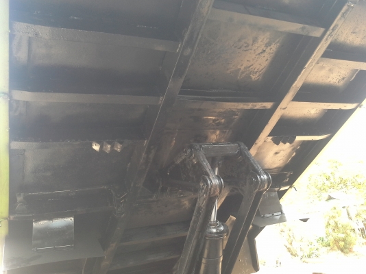 ขอบคุณป๋าอิ๊ดร้านคนไทยวัสดุ ท่าตะโก ที่ไว้วางใจครับ ขายร็อกกี้ FRR12DA- เครื่อง 6BG1-175แรง ปี46 แอร์ เพาเวอร์ ทริฟฟี่ CD ยาง8.25/16 รถนอกทั้งคัน สวยพร้อมใช้  เล่มพร้อม