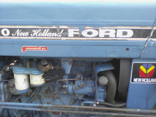 ขายรถไถFORDรุ่น6610รุ่น3  ปั๊มกลมไอดีโตคานหน้า คาลาโล่  ไม่มีทะเบียน