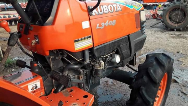 ขายkubuta l3408dt (ตัวเปล่า)สวยๆเดิมๆใช้งาน 1,100 ช.ม พร้อมใช้งาย ขายkubuta l3408dt (ตัวเปล่า)สวยๆเดิมๆใช้งาน 1,100 ช.ม พร้อมใช้งาย