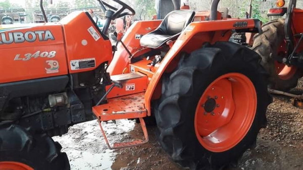 ขายkubuta l3408dt (ตัวเปล่า)สวยๆเดิมๆใช้งาน 1,100 ช.ม พร้อมใช้งาย ขายkubuta l3408dt (ตัวเปล่า)สวยๆเดิมๆใช้งาน 1,100 ช.ม พร้อมใช้งาย