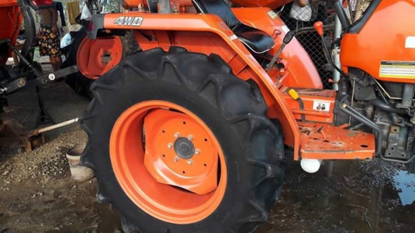 ขายkubuta l3408dt (ตัวเปล่า)สวยๆเดิมๆใช้งาน 1,100 ช.ม พร้อมใช้งาย ขายkubuta l3408dt (ตัวเปล่า)สวยๆเดิมๆใช้งาน 1,100 ช.ม พร้อมใช้งาย