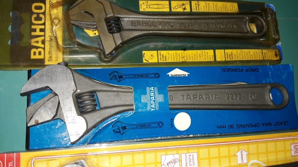 ขายประแจเลื่อน8"BAHCO MADE IN SWEDEN. ใหม่เก่าเก็บ