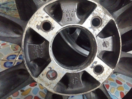 กล้วยแท้เจแปน BR 4 รู 114 ขอบ 15 ติดยางคัมโฮ กล้วยแท้เจแปน BR 4 รู 114 ขอบ 15 ติดยางคัมโฮ