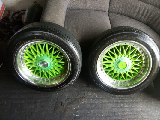 แม็ก 17 กว้าง 8 ลายบีบีเอส พร้อมยาง สภาพดี 8900 บาท