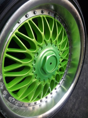 แม็ก 17 กว้าง 8 ลายบีบีเอส พร้อมยาง สภาพดี 8900 บาท