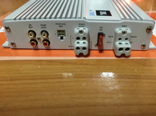 ขายเพาเวอร์แอมป์ขับซับ JBL รุ่น GTS300 2/1CHANNEL แท้ ขายเพาเวอร์แอมป์ขับซับ JBL รุ่น GTS300 2/1CHANNEL แท้