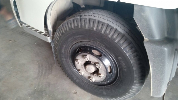 ขายๆหกล้อ ฮีโน่ FC4J145ปี51แอร์เย็นๆ ช่วงยาว5.50ม สภาพดีสวยกริ๊ปเดิมทั้งคัน เล่มทะเบียนพร้อมโอน ราคา 825,000บ ครับ ขายๆหกล้อ ฮีโน่ FC4J145ปี51แอร์เย็นๆ ช่วงยาว5.50ม สภาพดีสวยกริ๊ปเดิมทั้งคัน เล่มทะเบียนพร้อมโอน ราคา 825,000บ ครับ