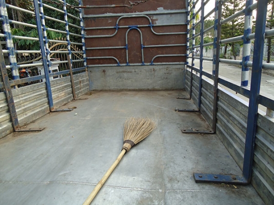 ขายกะบะ ยกลงจากNPRลดเหลือ 10000 บาท ยกลงเองเอาไปเลย ขายกะบะ ยกลงจากNPRลดเหลือ 10000 บาท ยกลงเองเอาไปเลย