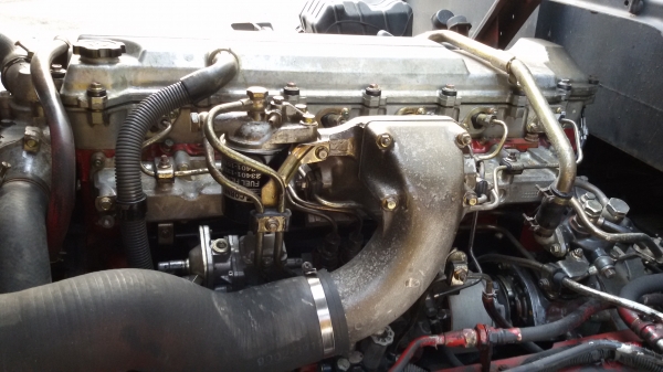 ขายรถ 6 ล้อใหญ่ HINO สิงไฮเทคเครื่อง. Jo8c เทอโบ. อินเตอ. กะบะ ยาว 9.5 เมตร ตัวยาวพิเศษ ยางเลเดียล 6 เส้น เต็มๆ แอร์ กระจกไฟฟ้า. สภาพสวยเดิม  เครื่องดี คัชชีสวย  ชอบยาวต้องคันนี้เลยครับ ไฟแนนได้600000พร้อมใช้งานเลยครับ