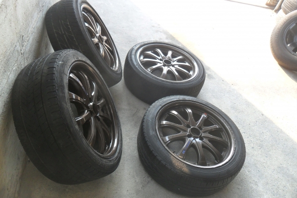 ล้อแม็ก17นิ้ว4รู100 พร้อมยาง สวยๆ 4 ล้อ ราคา 6800 บาท ล้อแม็ก17นิ้ว4รู100 พร้อมยาง สวยๆ 4 ล้อ ราคา 6800 บาท
