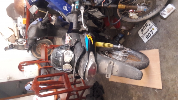 ขายมอไซค์ 2 คัน Suzuki Smash 110 ปี51 - Honda Nova Dash