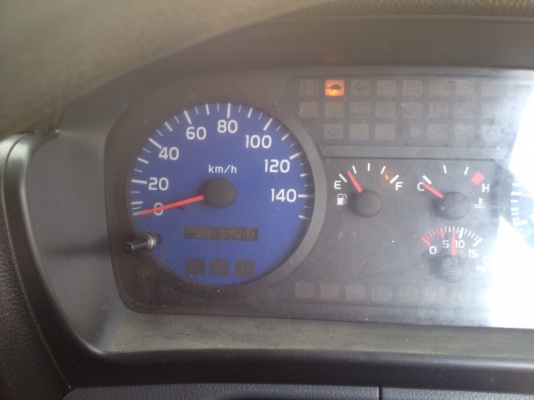 ขายสิบล้อพื้นเรียบฮีโน่ 260 ปี 47