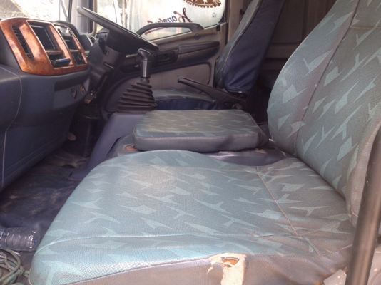 ขายสิบล้อพื้นเรียบฮีโน่ 260 ปี 47