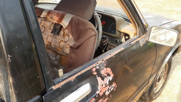 ขาย ม้ากระโดด toyota Rn30