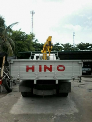 ขาย 6 ล้อ HINO KM 779 ติดเครน 3 ตัน