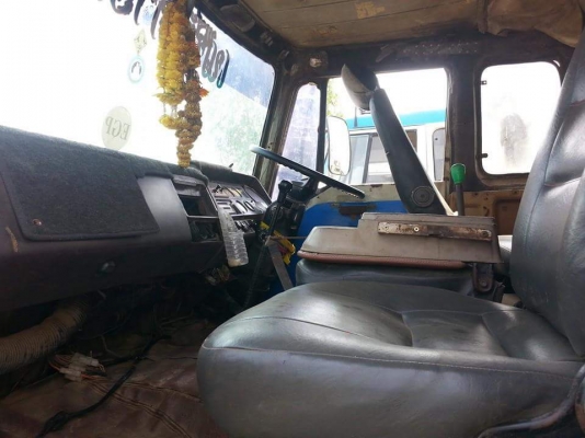 ขายรถ10ล้อ ดั้ม2เพลา FM17 เครื่อง185แรง สโลเกียร์กลาง พร้อมใช้งาน เอกสารพร้อมโอน สนใจโทร 090-8588220คุณนะ 093-3258446คุณบิว หรือเข้าดูสินค้าอื่นๆได้ที่ www.truck.in.th/498 หรือเพจFacebook ณรงค์ ซื้อขายรถมือสอง (เว็บไซต์ส่วนตัว) หรือFacebook คุณนะ รถบรรทุก