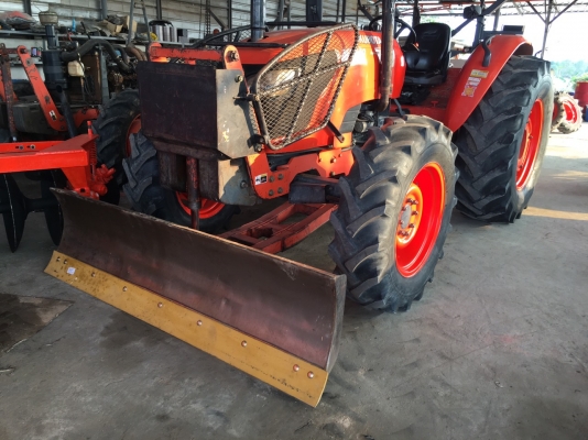 ** ราคา 695,000 ** KUBOTA M8540 ใบดัน+ผาน รถเดิมทั้งคัน สีเดิม เครื่องเดิม ไม่เคยทำ .