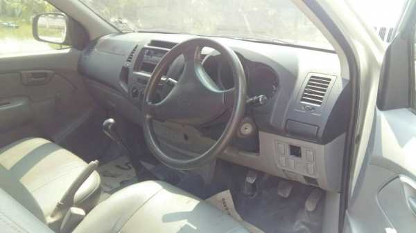 ขาย TOYOTA ปี 2007 เครื่องดี แอร์เย็น เเชสซีสวย ช่วงล่างดี รถพร้อมใช้ 087-6835269