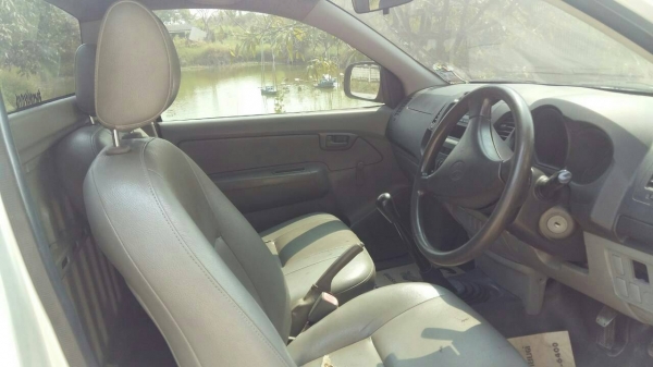 ขาย TOYOTA ปี 2007 เครื่องดี แอร์เย็น เเชสซีสวย ช่วงล่างดี รถพร้อมใช้ 087-6835269