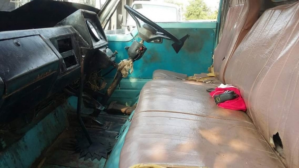 ขายรถ6ล้อ ISUZU เครื่อง100แรง ยาว4.30เมตร ยางดี สภาพสวยพร้อมใช้งาน เอกสารพร้อมโอน สนใจโทร 090-8588220คุณนะ 093-3258446คุณบิว หรือเข้าดูสินค้าอื่นๆได้ที่ www.truck.in.th/498 หรือเพจFacebook ณรงค์ ซื้อขายรถมือสอง (เว็บไซต์ส่วนตัว) หรือFacebook คุณนะ รถบรรทุ