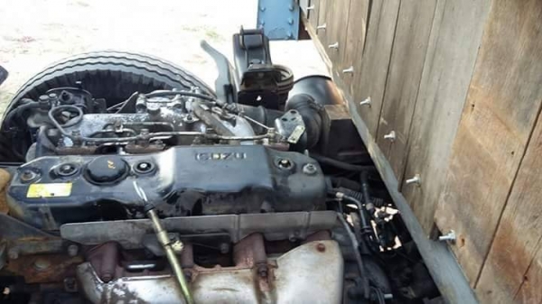 ขายรถ6ล้อ ISUZU NKR110แรง ปี38 ยาว4.30เมตร เครื่องดีแคชซีสวย ยางดี ภายในสวย สภาพพร้อมใช้งาน เอกสารพร้อมโอน โทร 090-8588220คุณนะ 093-3258446คุณบิว หรือเข้าดูสินค้าอื่นๆได้ที่ www.truck.in.th/498 หรือเพจFacebook ณรงค์ ซื้อขายรถมือสอง (เว็บไซต์ส่วนตัว) หรือF