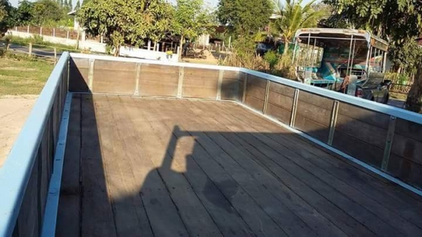 ขายรถ6ล้อ ISUZU NKR110แรง ปี38 ยาว4.30เมตร เครื่องดีแคชซีสวย ยางดี ภายในสวย สภาพพร้อมใช้งาน เอกสารพร้อมโอน โทร 090-8588220คุณนะ 093-3258446คุณบิว หรือเข้าดูสินค้าอื่นๆได้ที่ www.truck.in.th/498 หรือเพจFacebook ณรงค์ ซื้อขายรถมือสอง (เว็บไซต์ส่วนตัว) หรือF