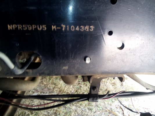 6ล้อNPR. 115 แรงม้า  เครื่อง4BD1. คัชซี่สวยมาก  รถห้างแท้  พร้อมใช้งาน  เล่มติดมือ..