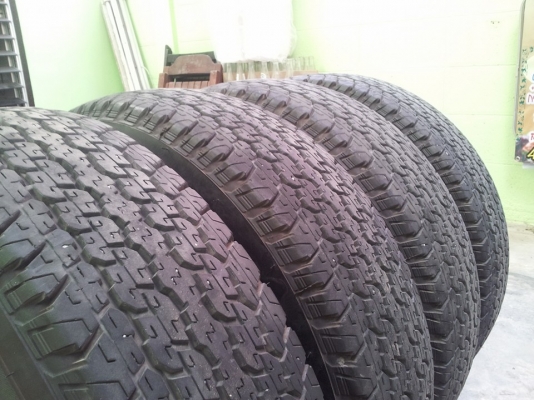 ขายยาง Bridgestone Dueler 840 205 R16 ปลายปี 13 ขายยาง Bridgestone Dueler 840 205 R16 ปลายปี 13