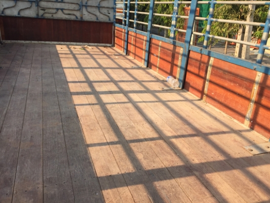 ขายหกล้อ HINO 175 แรงม้า รุ่น FC9JJLA ซีรีส์500 สภาพป้ายแดง รถ 2 ปี ไมล์ 40,xxx กม. ยางเต็ม กระบะคาร์โก้ 5.60 เมตร