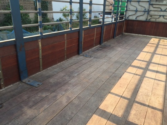 ขายหกล้อ HINO 175 แรงม้า รุ่น FC9JJLA ซีรีส์500 สภาพป้ายแดง รถ 2 ปี ไมล์ 40,xxx กม. ยางเต็ม กระบะคาร์โก้ 5.60 เมตร