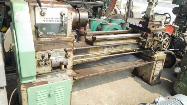 === Sold === กลึงต้าชิง TASHING TS1000B 6 ฟุต 3 เพลา เกียร์บล็อค รู 2" กลึงผ่านคอม้า 300 มม. ไฟ 380V รางคมสภาพดีพร้อมใช้