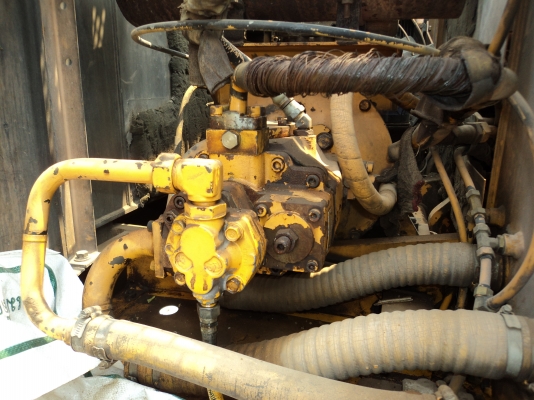 ลดราคาด่วน !!!!!!!! ขายด่วน Kobelco sk03s คอนโทลนน้ำมัน รุ่นสุดท้าย เล่มทะเบียนพร้อมโอน ต่อรองได้ 080-1253450